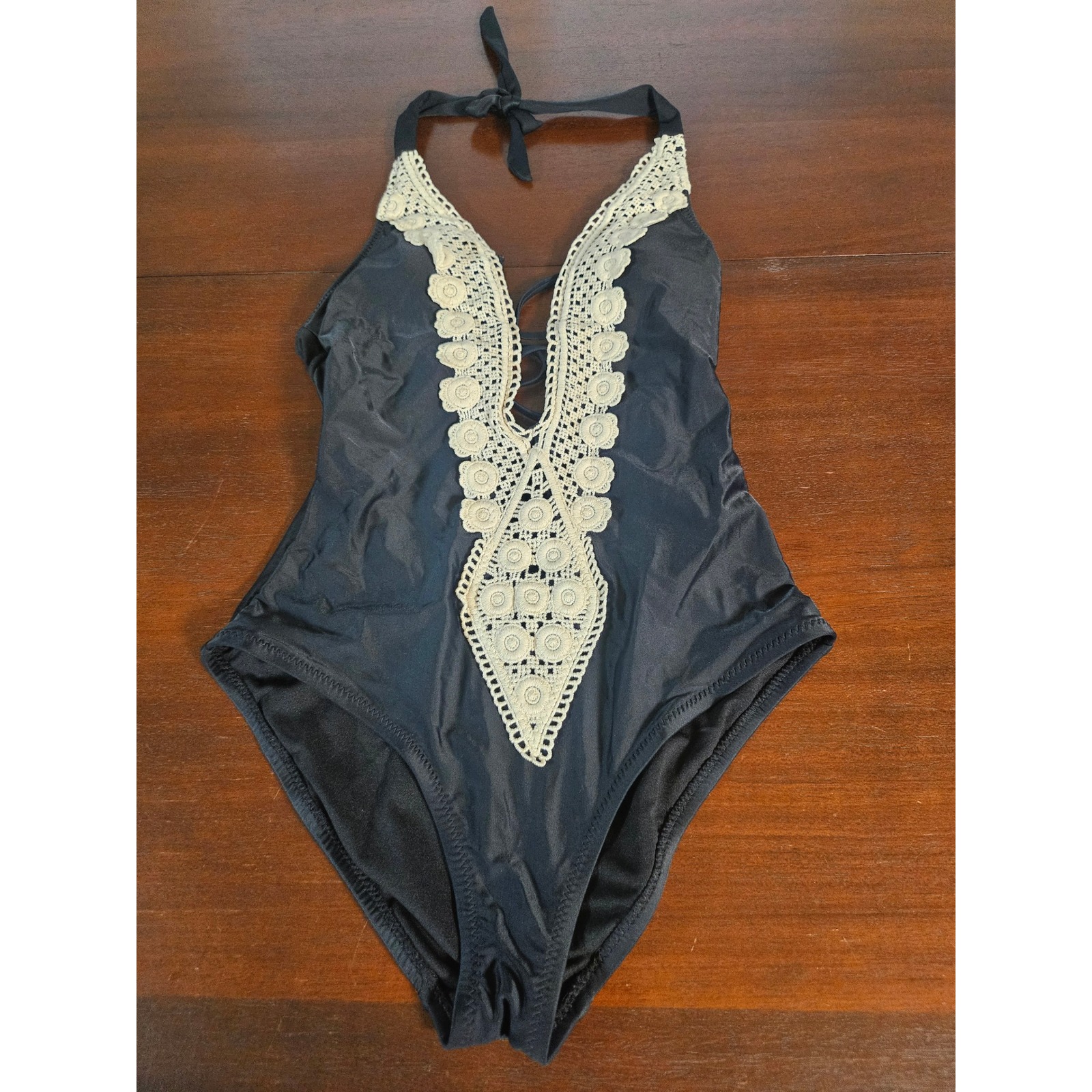 Kona Sol 1 Piece Swimsuit Women S Black Crochet Lace Halter V-Neck Strappy Back